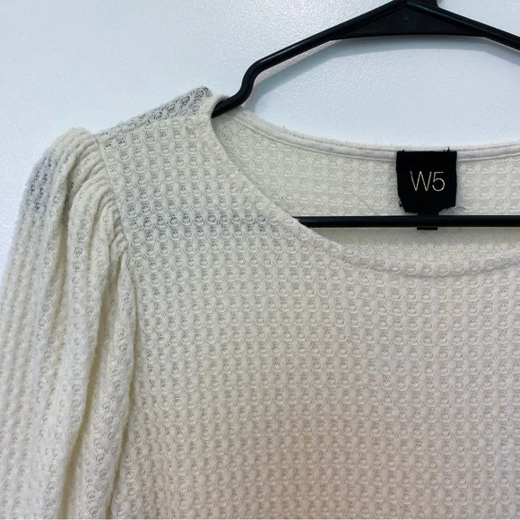 Soft W5 Sweater - Picture 2 of 4